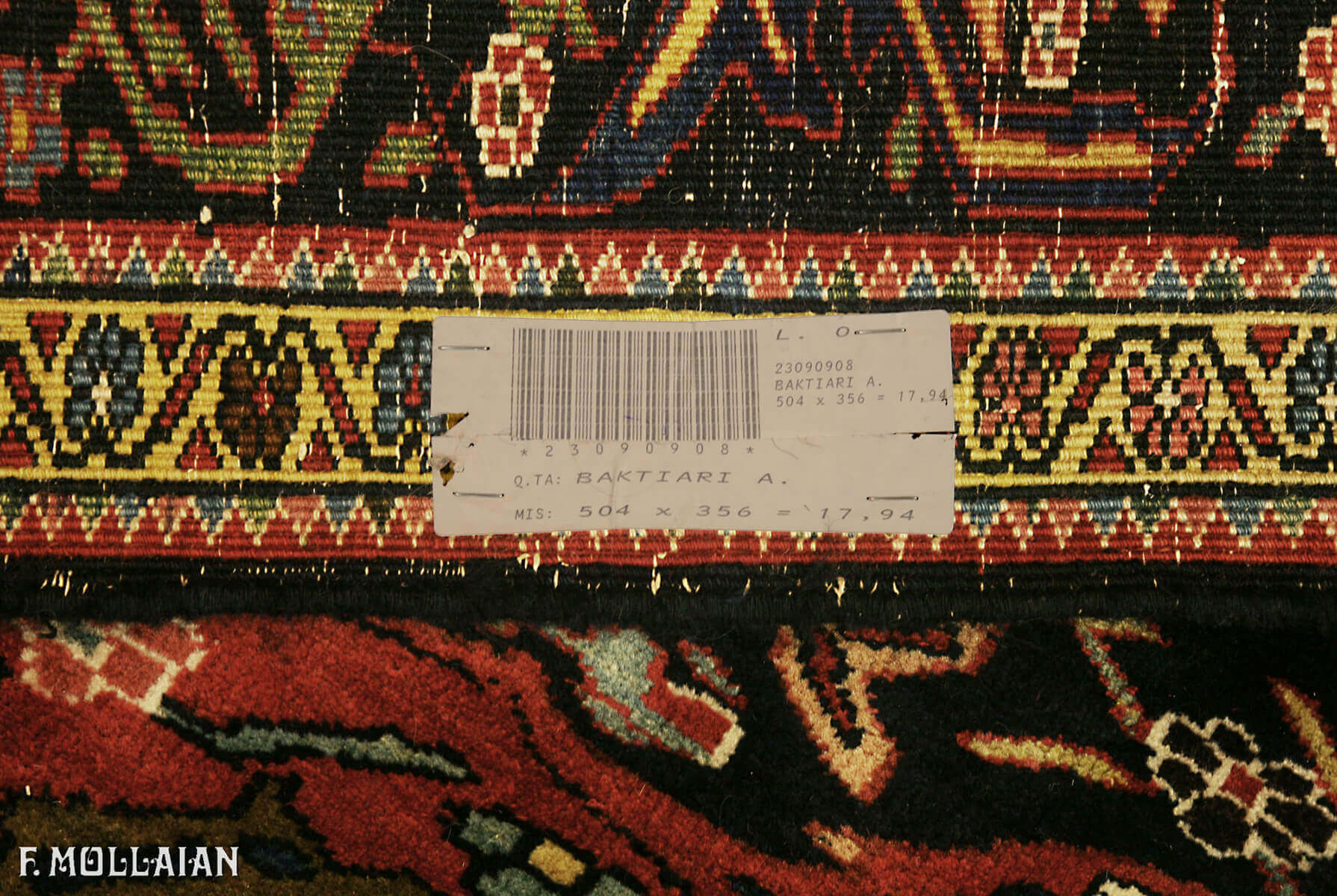 فرش بزرگ آنتیک دستبافت بختیاری کد:۲۳۰۹۰۹۰۸